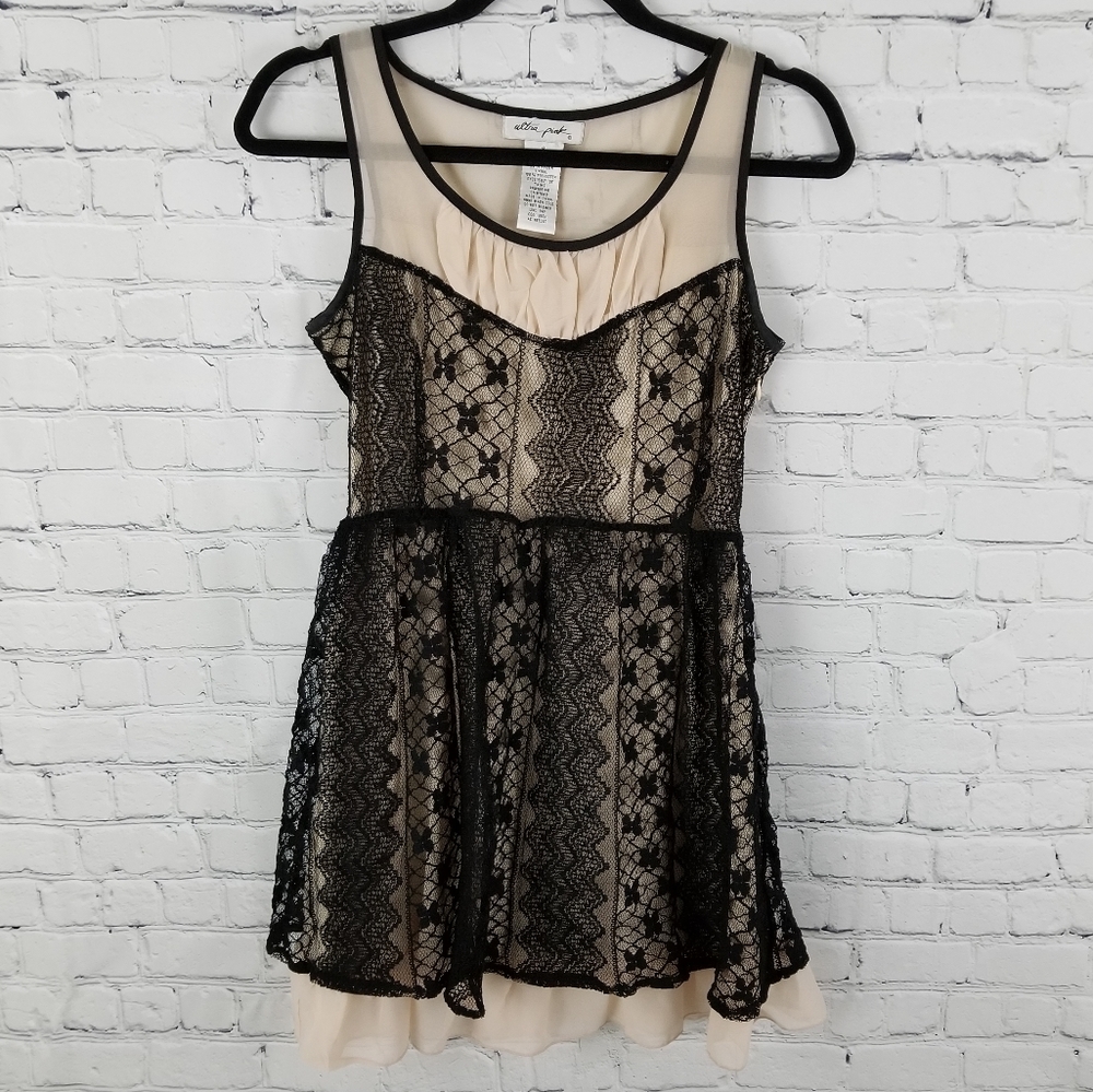 ULTRA PINK | lace flowy mini dress
